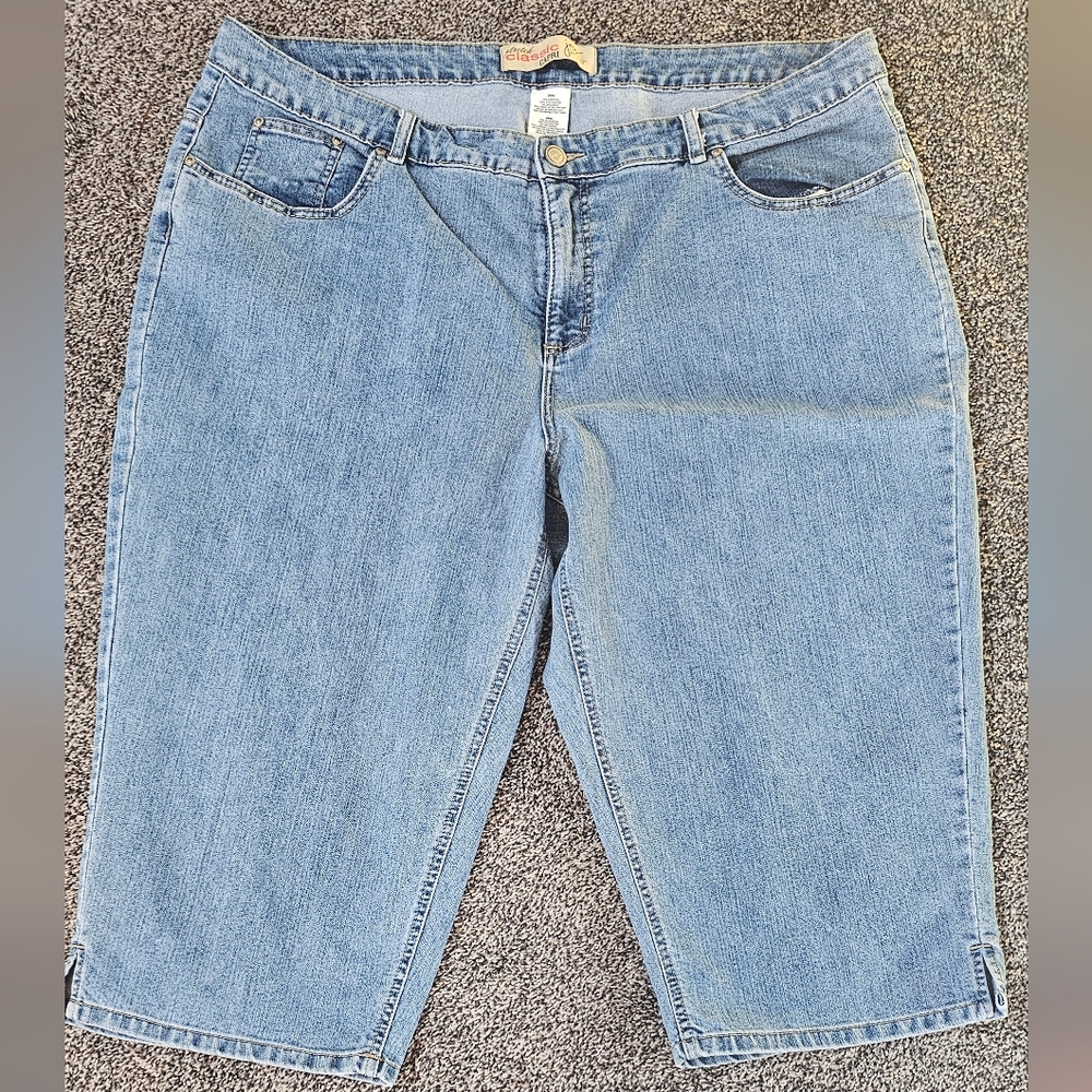 JMS Women's Stretch Classic Capri Blue Denim Jeans size 26w
